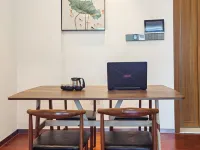 Polar Bear Youth Apartment (Shenzhen North Railway Station)