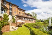 Crowne Plaza Solihull Hotel dekat Solihull Hospital