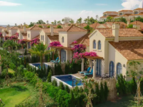 เซนทารามิราจรีสอร์ตมุยเน่ โรงแรมในฟานเที้ยต