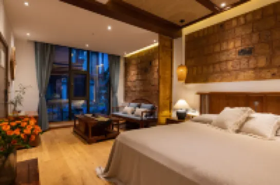 Ansu ·Water Woodden Holiday Courtyard