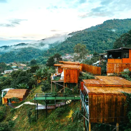 Mon Lom Nao Homestay