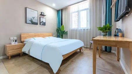 Green Tree Inn Wuhan Huangshi Road Business Hotel