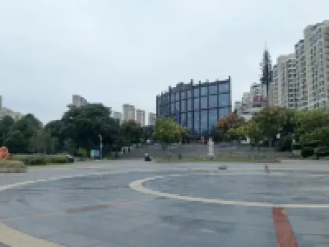 Greenman Lv Yijia Hotel Hotels in Poyang