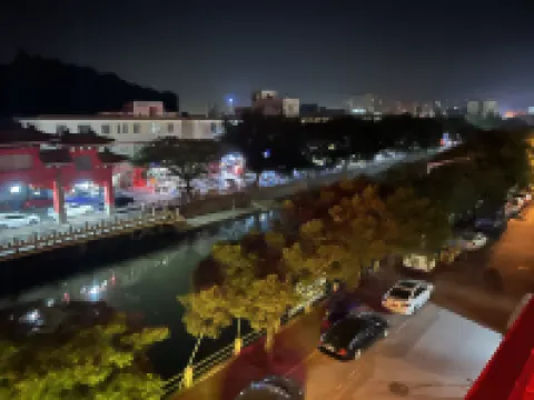 Jiangmen Mengxu Apartment