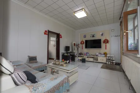 Jiayuan Inn, Arctic Village