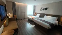 Homeinn Plus Hotel (Lianyungang High-Speed Railway Station)
