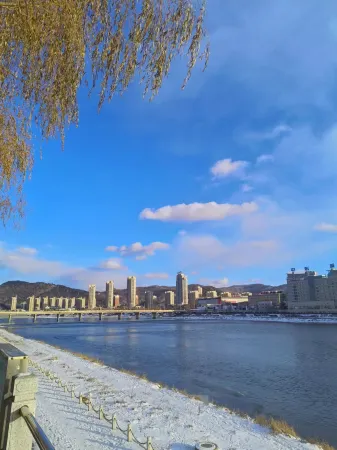 Pinrui Hotel (Tonghua Wanda Plaza)