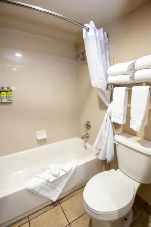 Grand Canyon Hotel & Suites