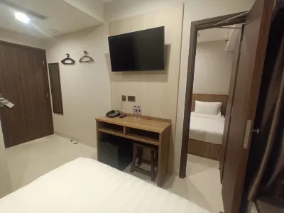 WE Hotel Kowloon Hotel a 