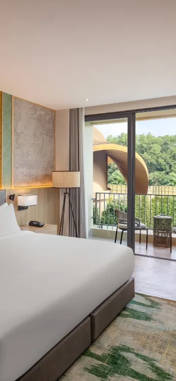 ห้องซูเปอริเออร์วิวสระน้ำขนาดเตียงคิง