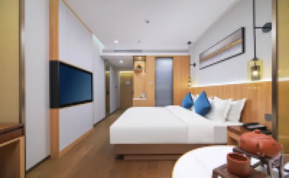 โรงแรมแอมเบอร์รี่ สาขา สนามบินชั่วฝาง อู๋ซี