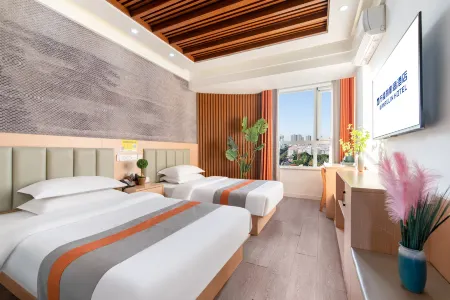 Home Inn Huaxuan Hotel (Wenxian Sima Street Branch) Отели рядом с достопримечательностью «Chenjiagou Tai Chi Cultural Tourism Area»