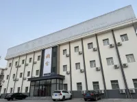 樾舍ホテル（高速鉄道駅） Wuhan University of Technology Network Education Zhangjiakou Branch Campus周辺のホテル