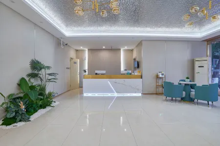 OnRoad Hotel (Meizhou People's Hospital) Отели рядом с достопримечательностью «Dongshan Academy»