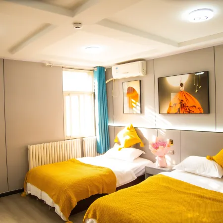 Qintian Business Hotel (Xi'an Xianyang International Airport T3 & T5 Terminal Branch）