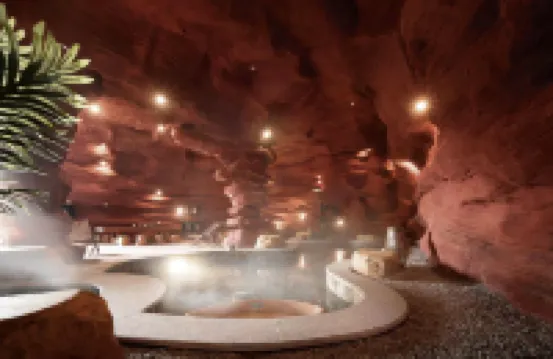 Wuyi Huakaishengdu Hot Spring Resort Hotel