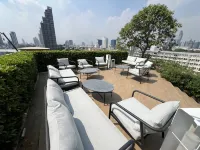 Shama Yen-Akat Bangkok Hotels near Yan Nawa