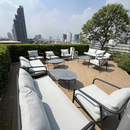 Shama Yen-Akat Bangkok