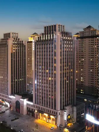 Atour Hotel (Changchun Oriental Plaza, Jiatai) Отели рядом с достопримечательностью «Changchun Guanghua University»