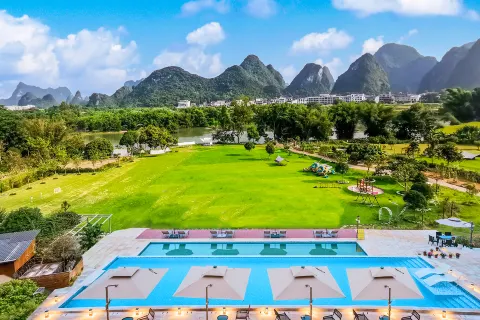 Yangshuo Yuyuan  Hotel （Shili Gallery &Yulong River）