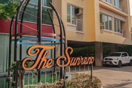 The Sunreno Hotel Sha