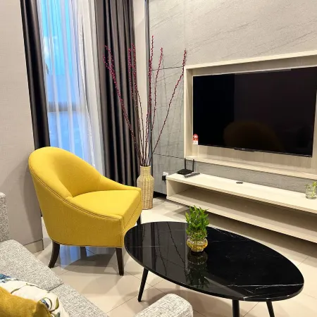 Societe Suites Hartamas by Bamboo Hospitality Отели рядом с достопримечательностью «Станция MRT Taman Tun Dr Ismail »