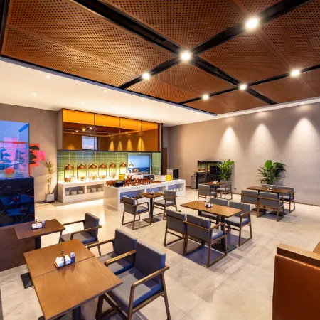 James Joyce Coffetel (Yanji Department Store)