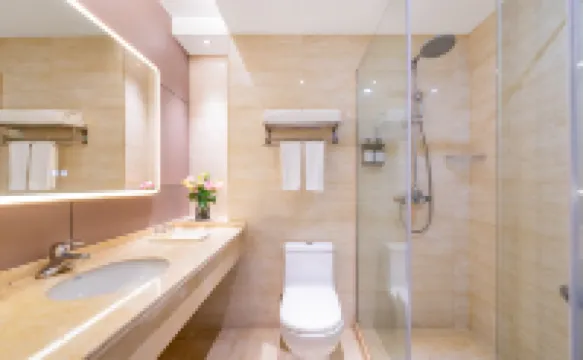 Vienna Hotel (Nantong Tongzhou Bus Station) Hotels near Nantong Xingdong International Airport