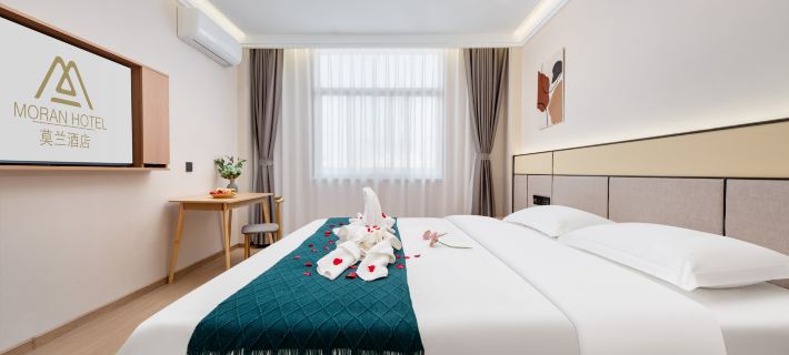Moran Hotel (Yishui Oriental Shopping Centre Chang'an Middle Road Branch) Hotéis em Condado de Yishui