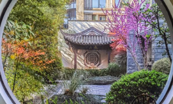 Starway Hotel (Dujiangyan Scenic Area Nanqiao)