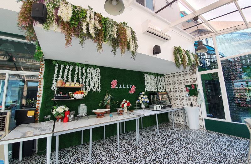 The Lilly Hotel photo 5
