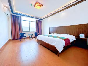 Yelin Jiayu Business Hotel (Lingshui Haiyun Plaza Branch)