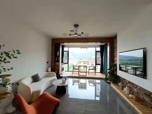 Dongjiang Lake Dongya Apartment