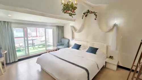 An'anjia Theme Inn (Wuzhen Xizha South Gate)