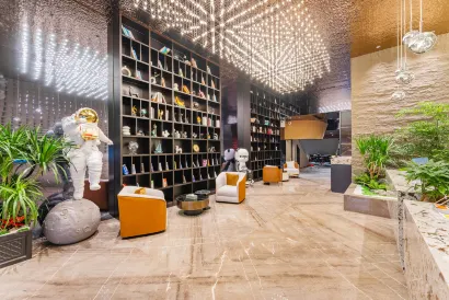 Shenzhen Zhuobang Hotel (Shekou Sihai Subway Station)