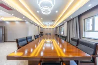 Shankee Hotel (Korla Kongque River)