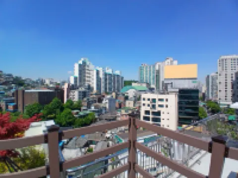 ไอออน โฮเทล ทงแดมุน