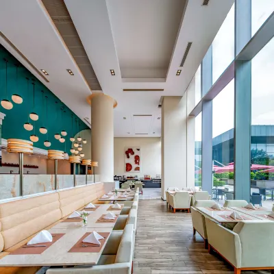 上海浦東康橋綠地假日酒店 鄰近秀沿路的酒店