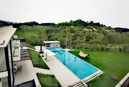 Cheval Blanc St-Tropez‌ Отели рядом с достопримечательностью «Hangzhou Polytechnic (Gaoke Road)»