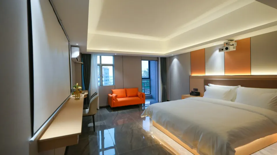 Junyi hotel chain (Nam Long high-speed railway station)