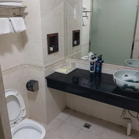 Baoshan Jinghui Business Hotel