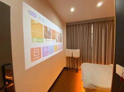 Xinlong Hotel