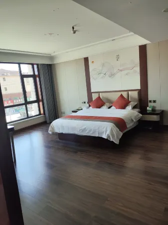 Jinze Hotel Отели в г. Дунвуци