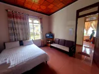 OYO 1244 H&k Villa Hotell i Phường 6