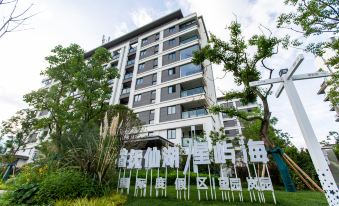 Fuxianhu Ben Shi San share homestay