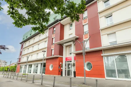 Appart’City Confort le Bourget - Aéroport