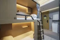 Jiting Youth Hostel (North Bund Pingliang Road Metro Station Branch)