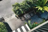 Heyyyy Bangkok Hostel Отели рядом с достопримечательностью «The Connect Patthanakarn38»