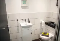 Kick back & relax apartments