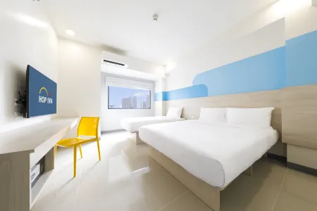 Hop Inn Hotel Davao Отели рядом с достопримечательностью «Лонг Хуа Темпл»
